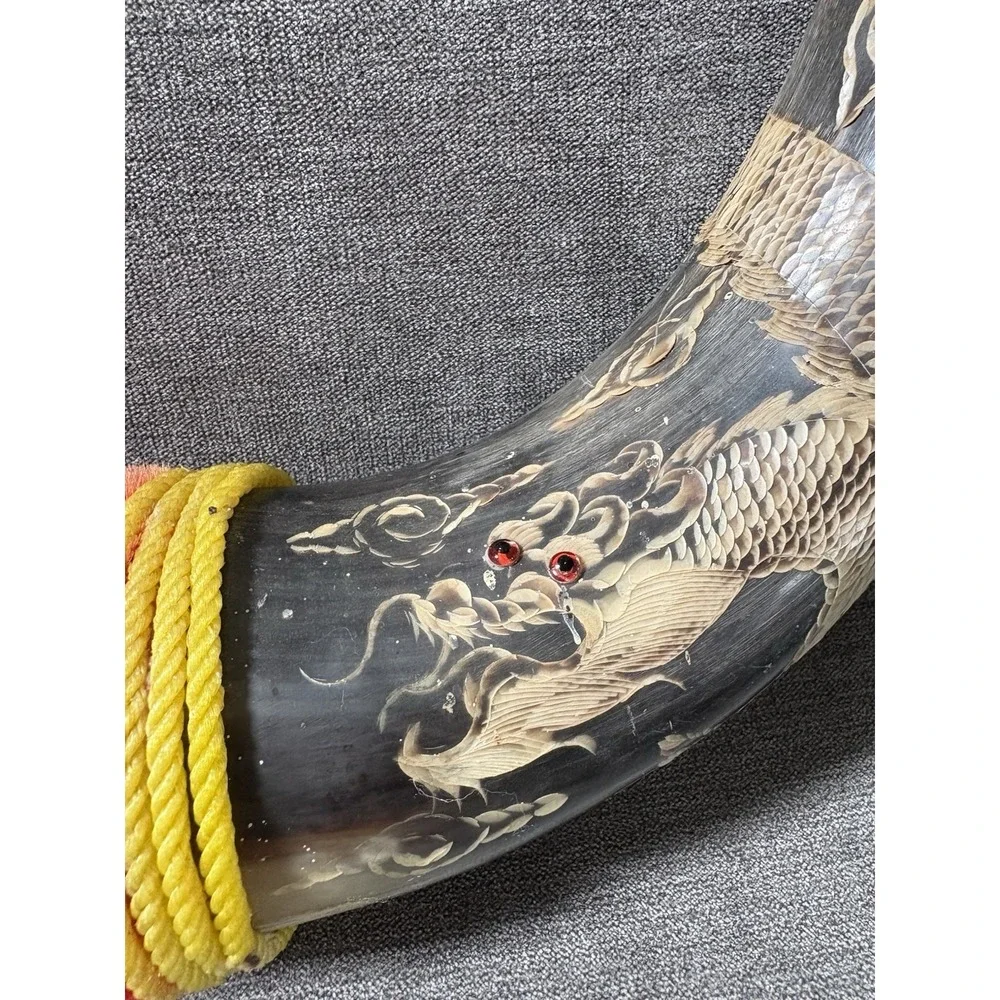 Vintage Philippine Scrimshaw Art Decorative Buffalo Horns w/ Chinese‎ Dragons
